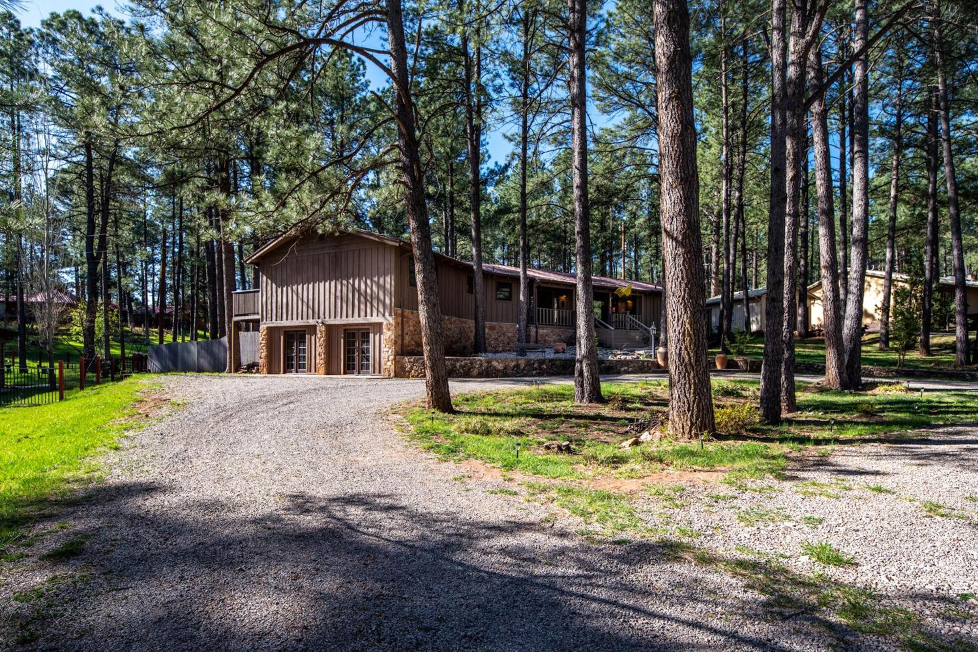 Vila Rustic Pines Retreat Ruidoso Pokoj fotografie